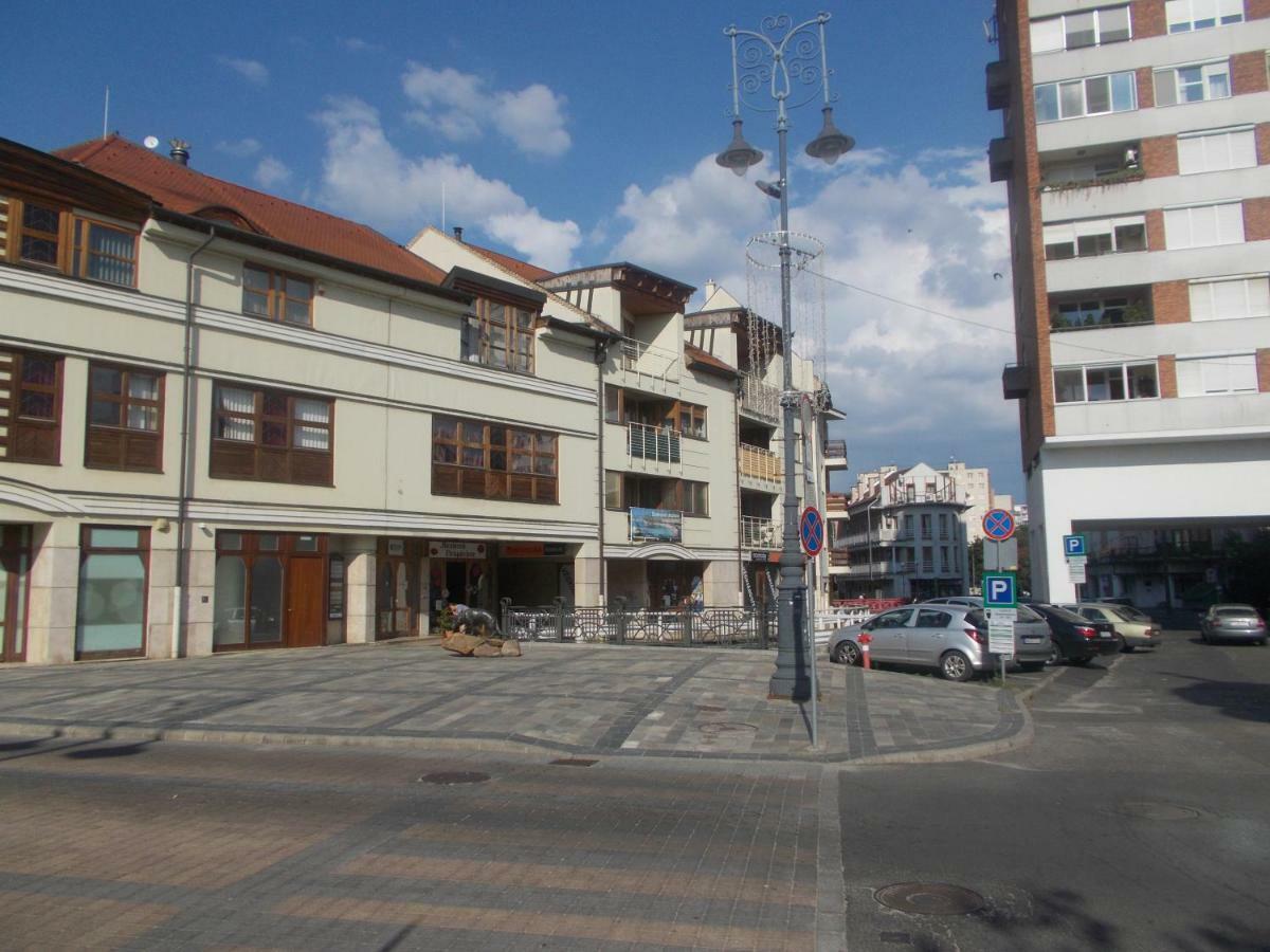 Retron Szinva-Lux Hotell Miskolc Exteriör bild